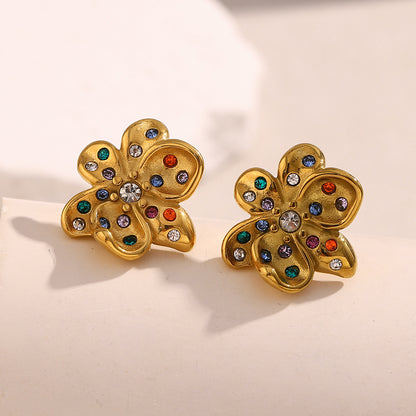 Vintage Bloom Stud Earrings – 18K Gold