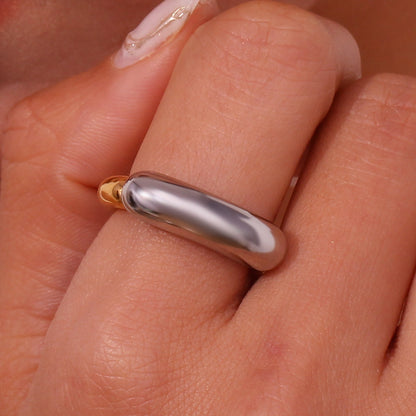 close up view of Bold two-tone smiley ring – chunky 18K gold-plated titanium steel – playful minimalist jewelry by STUD (Shop Till You Drop)