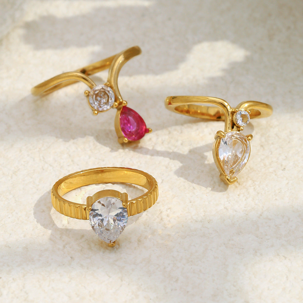 STUD 18K gold-plated stainless steel ring with crown-set pink and clear teardrop zircon stones