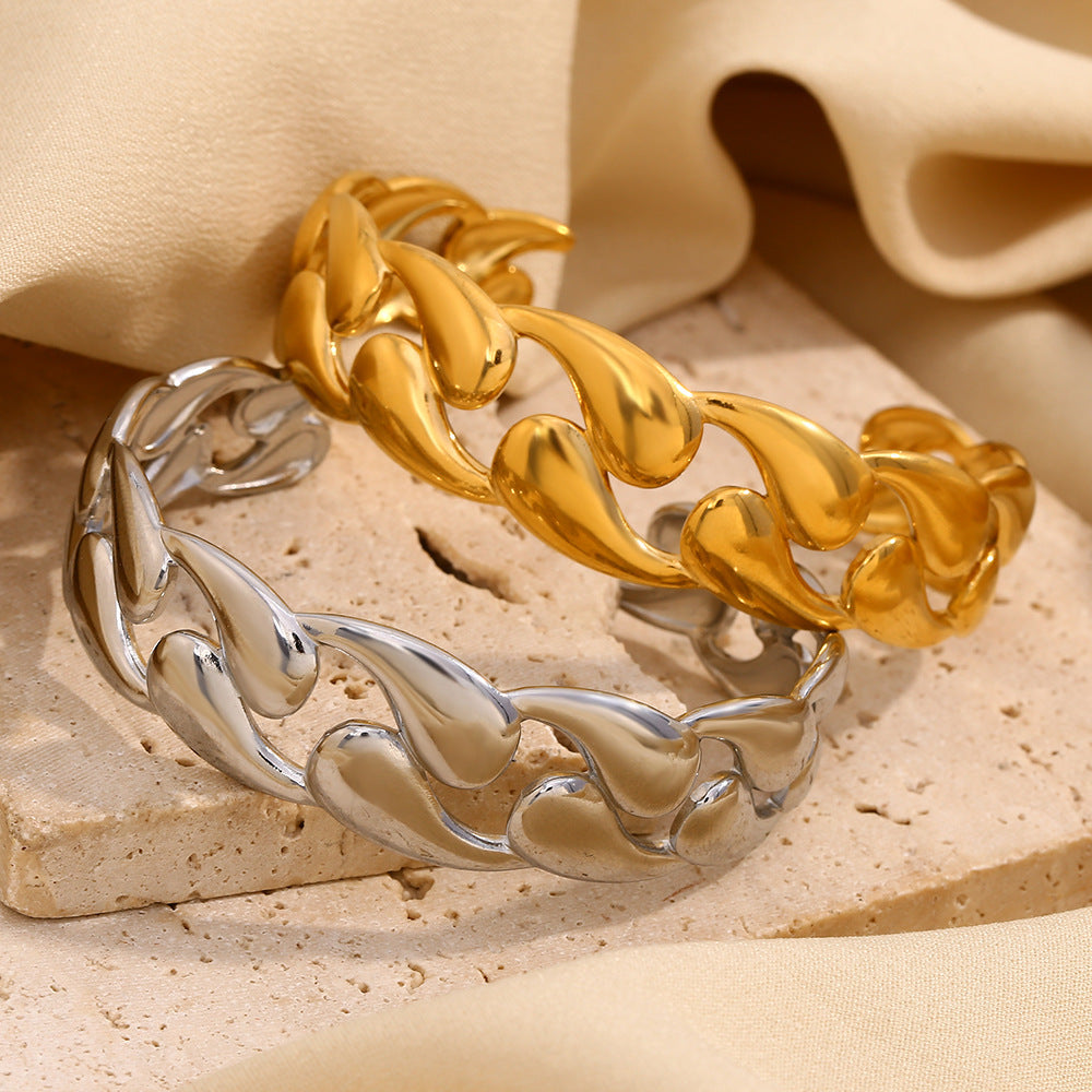 Waterdrop Hollow Gold Bangle