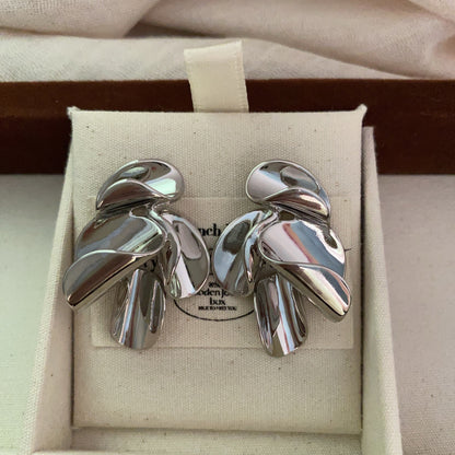 Sculptural twisted stud earrings for everyday styling